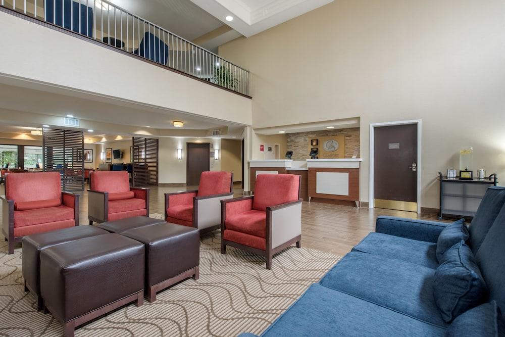Comfort Suites Lafayette University Area Exterior foto