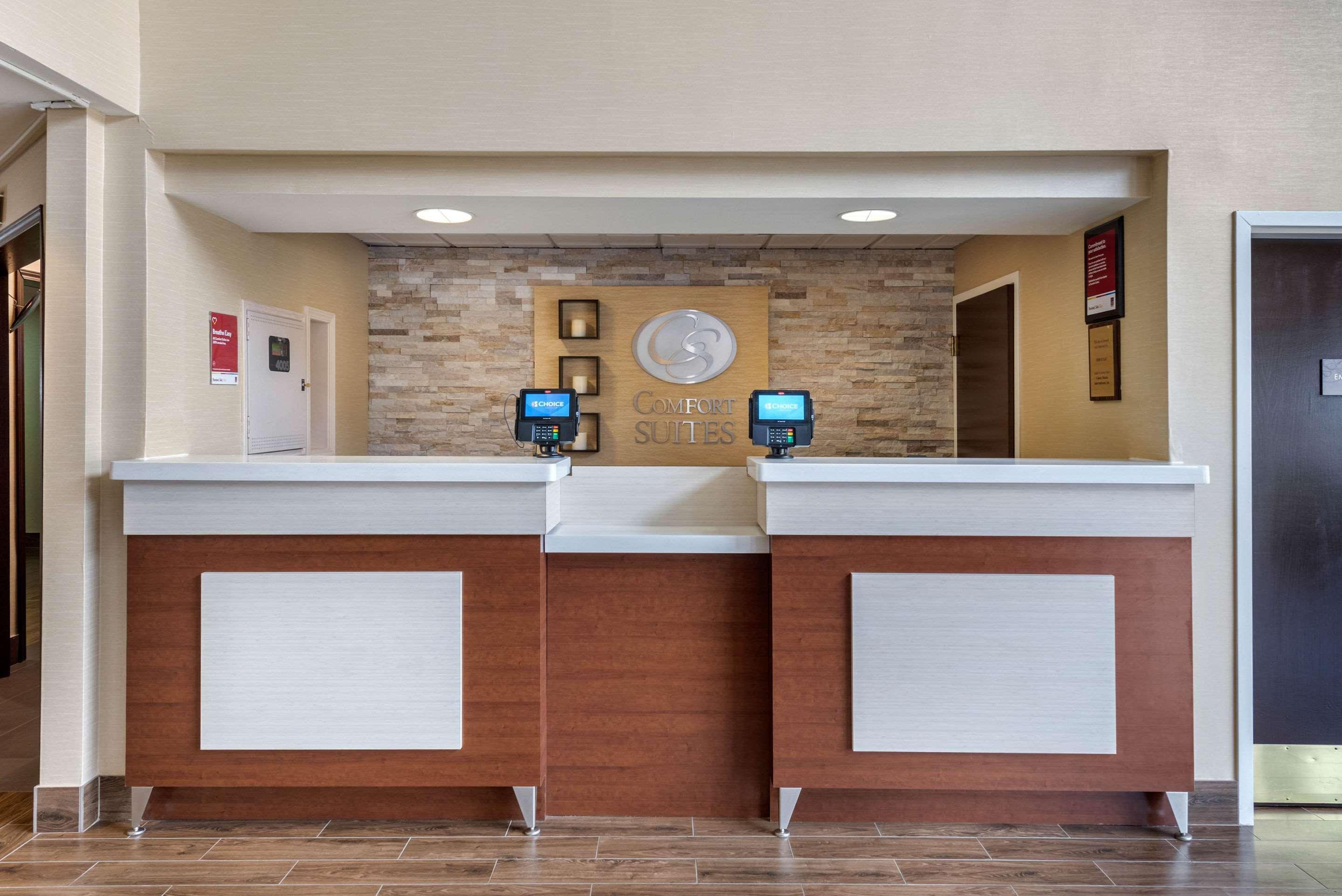 Comfort Suites Lafayette University Area Exterior foto